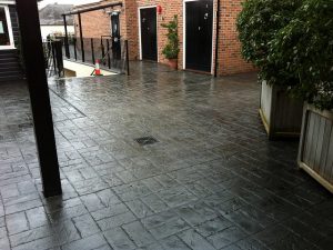 pattern imprinted concrete paving for commercial building