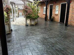 pattern imprinted concrete paving for commercial building
