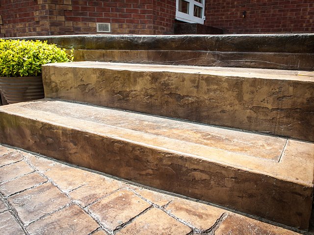 pattern imprinted concrete steps